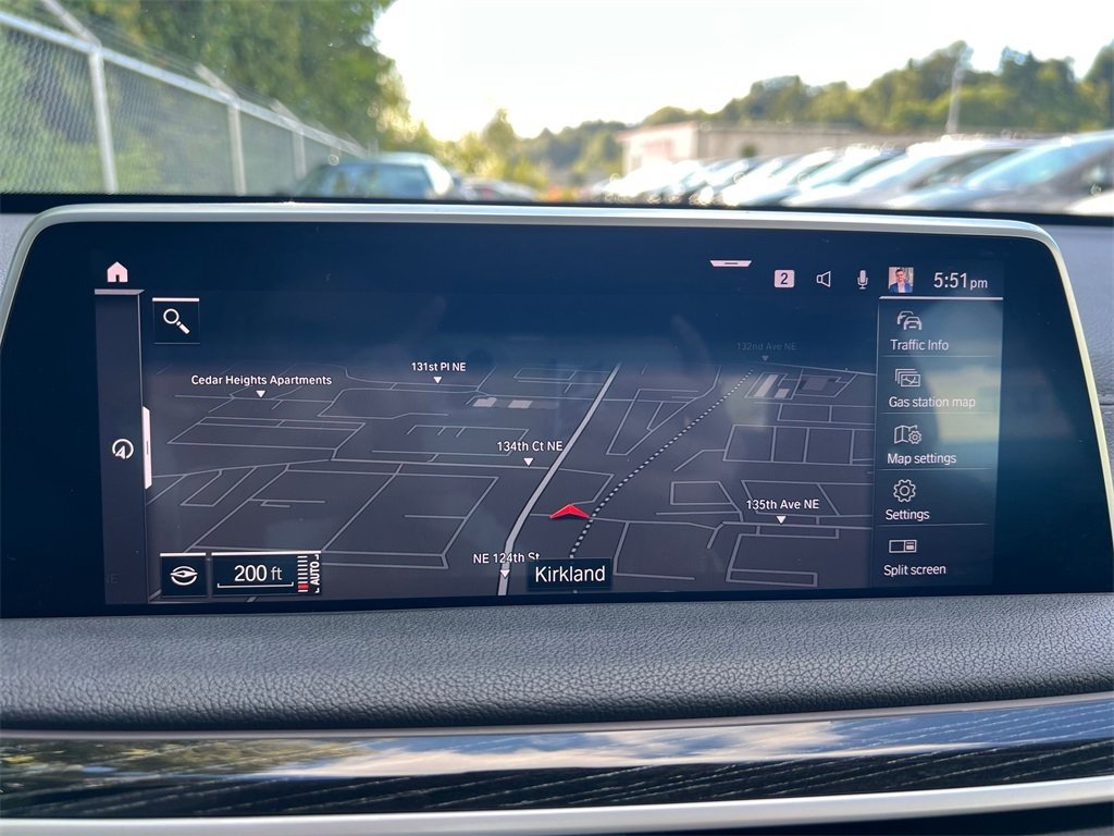 Used 2022 BMW 740i image 17