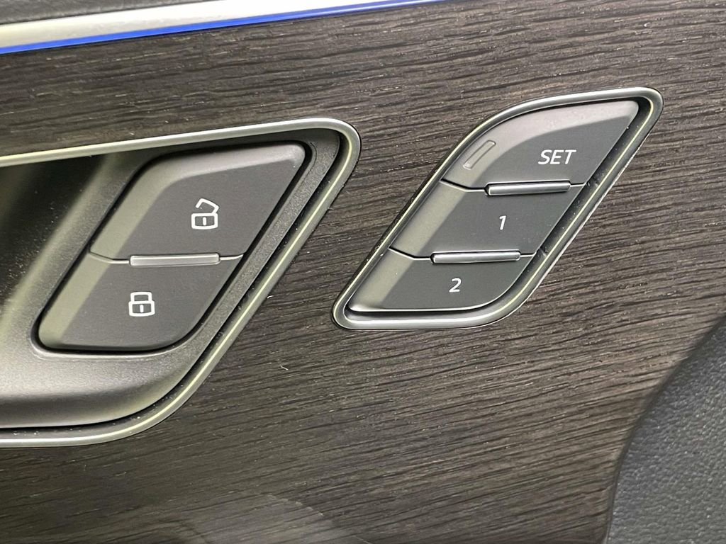 New 2026 Audi Q8 Premium Plus image 36