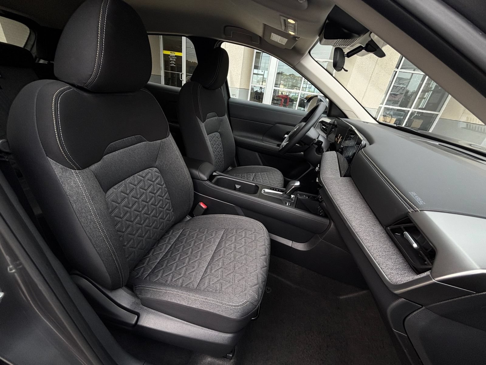 Used 2026 Nissan Kicks SV w/ Cold Weather Package AWD/4WD image 34