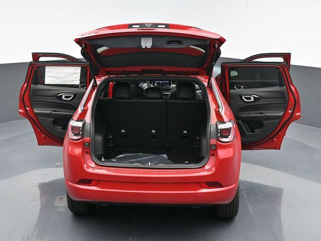 Used 2024 Jeep Compass Limited image 48