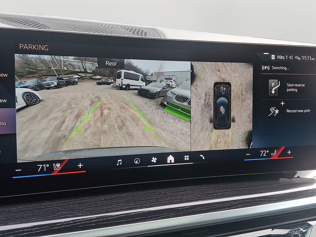 Used 2026 BMW X5 xDrive40i w/ Executive Package image 19