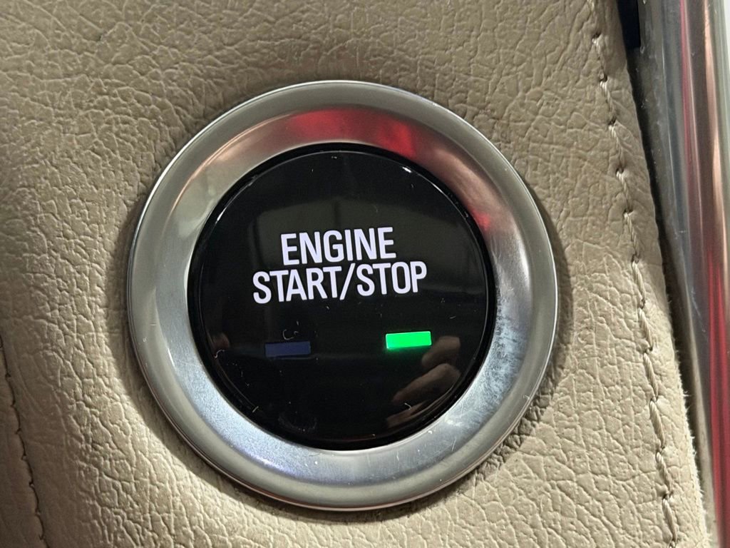 Used 2019 Cadillac Escalade Premium Luxury image 23