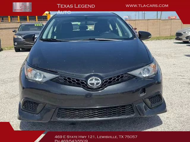Used 2016 Scion iM image 2
