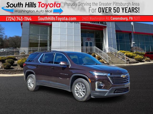 Used 2022 Chevrolet Traverse LT image 1