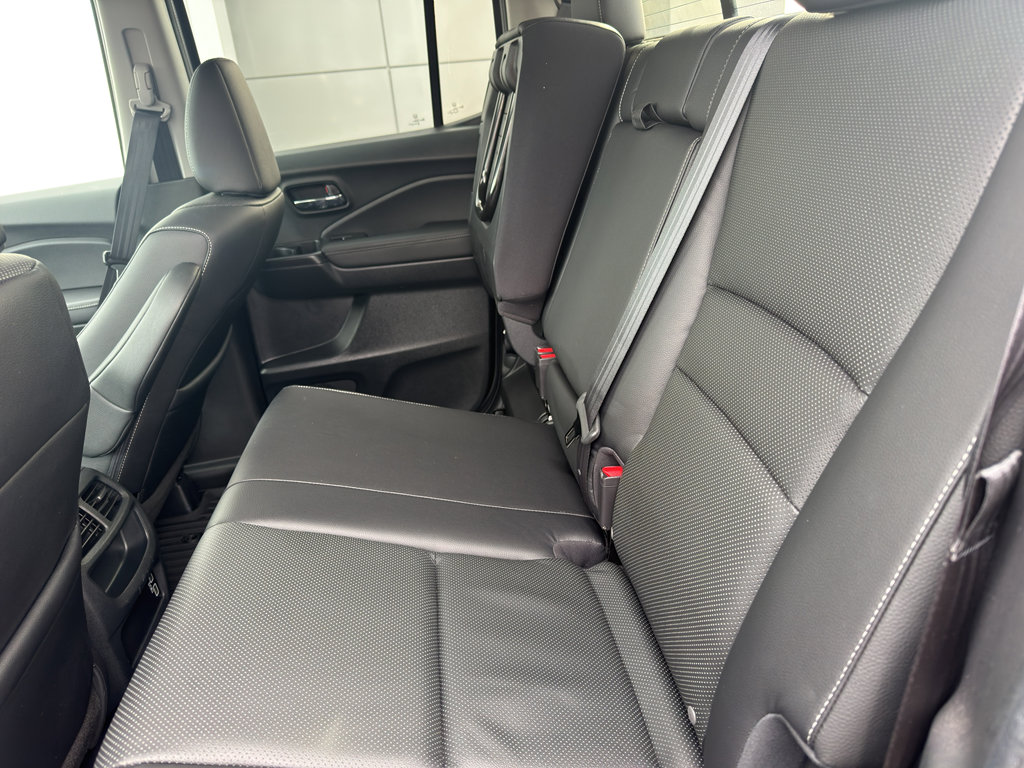 Used 2023 Honda Ridgeline RTL-E image 8