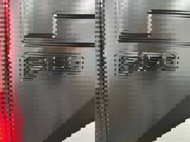 Used 2018 Ford F150 Raptor w/ Equipment Group 802A Luxury image 31