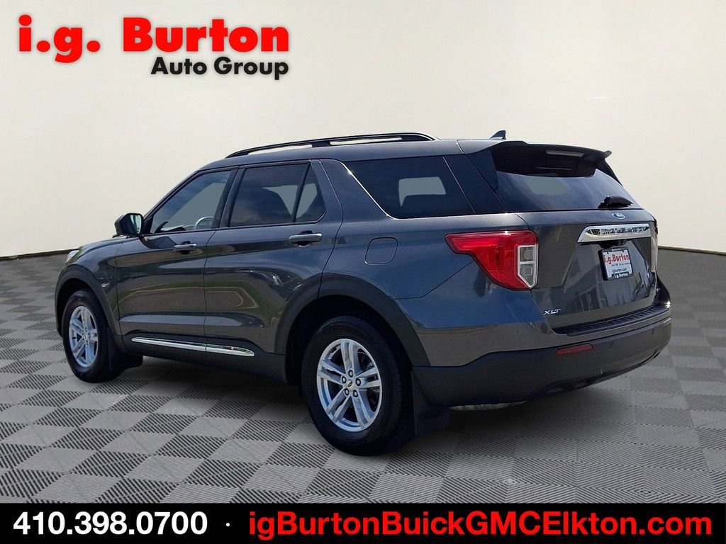 Used 2020 Ford Explorer XLT AWD/4WD image 4