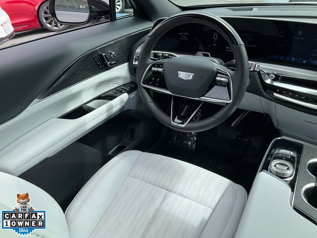 Used 2024 Cadillac Lyriq Sport AWD/4WD image 38