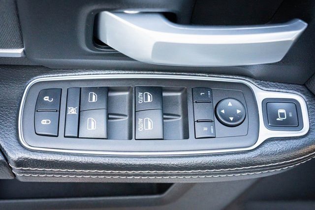 Used 2024 RAM 3500 SLT w/ Quick Order Package 2YG SLT image 15