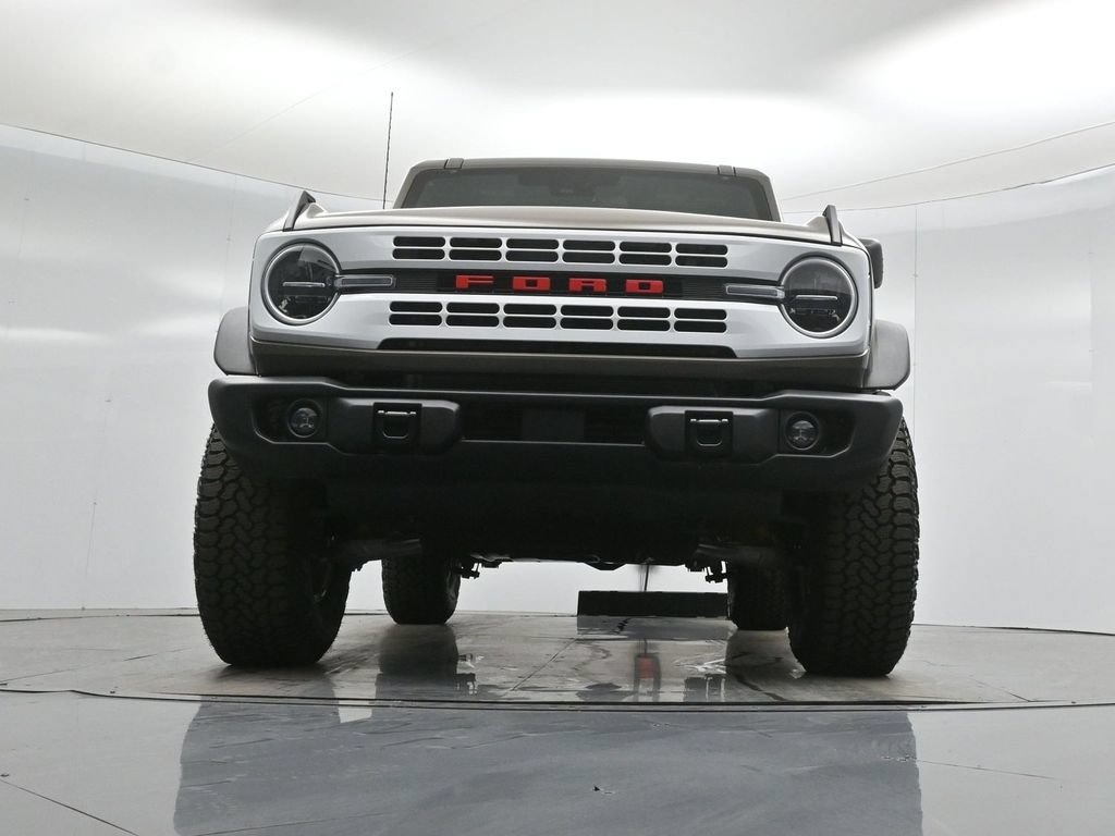 Certified 2026 Ford Bronco Heritage Edition AWD/4WD image 44