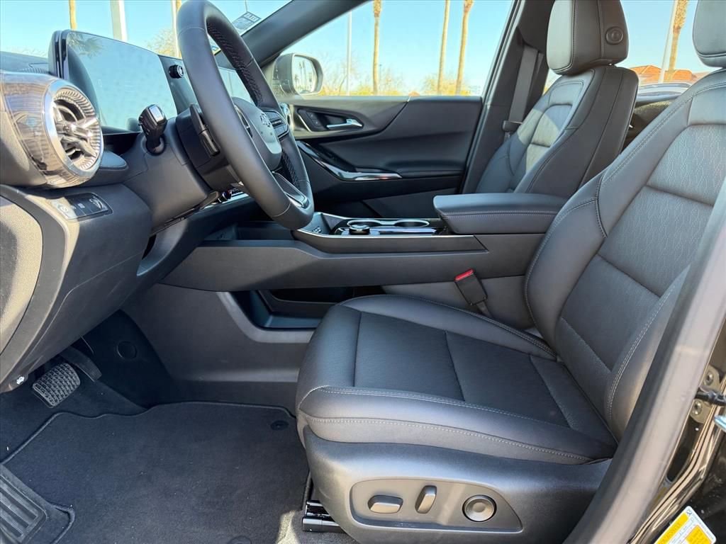 New 2026 Chevrolet Equinox LT image 6