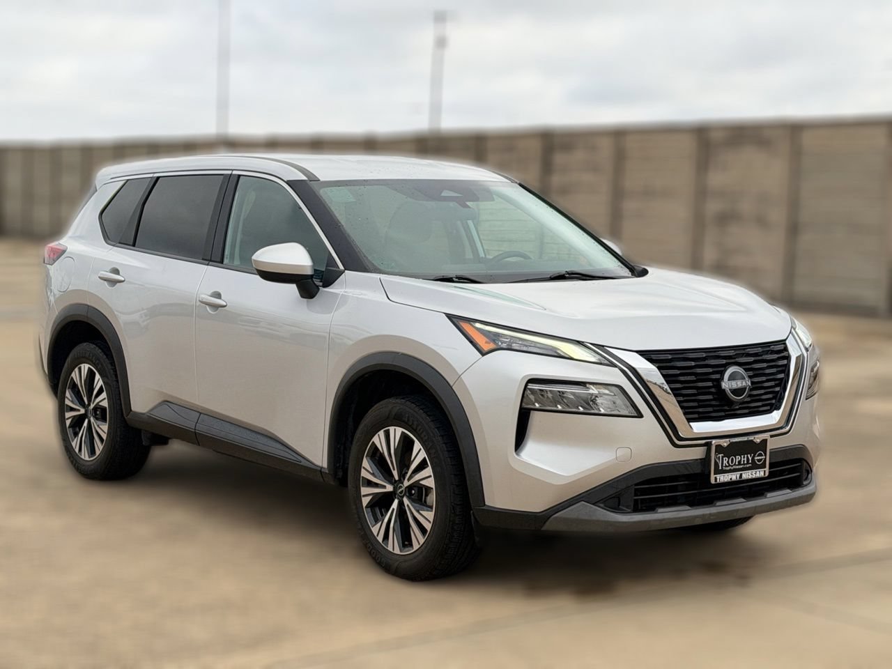 Used 2023 Nissan Rogue SV FWD image 6