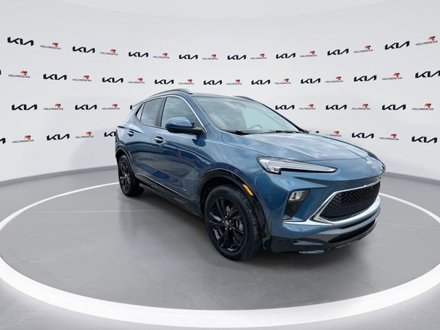 Used 2026 Buick Encore GX Sport Touring w/ Advanced Technology Package FWD image 2