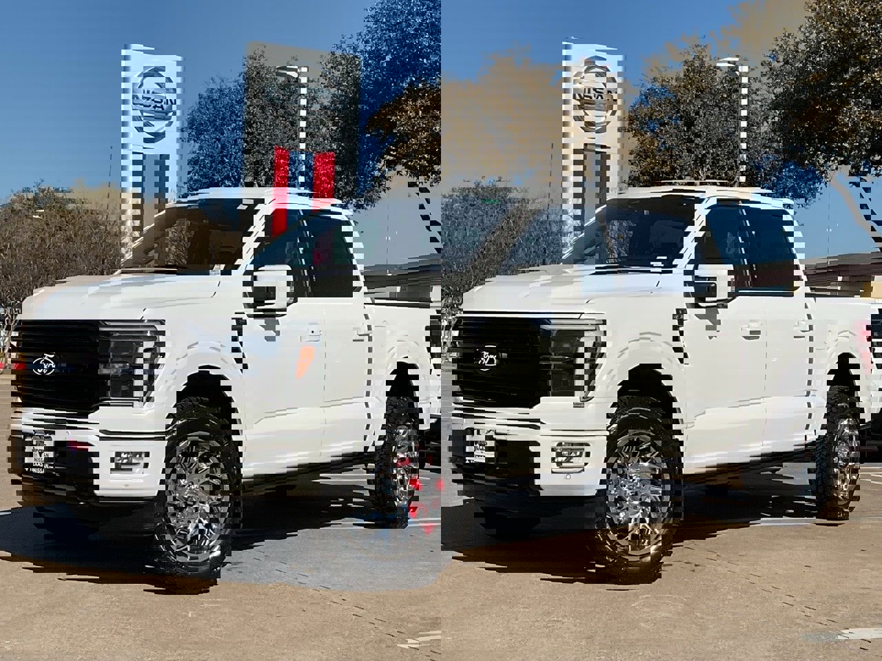 Used 2024 Ford F150 Platinum w/ Equipment Group 702A High image 2