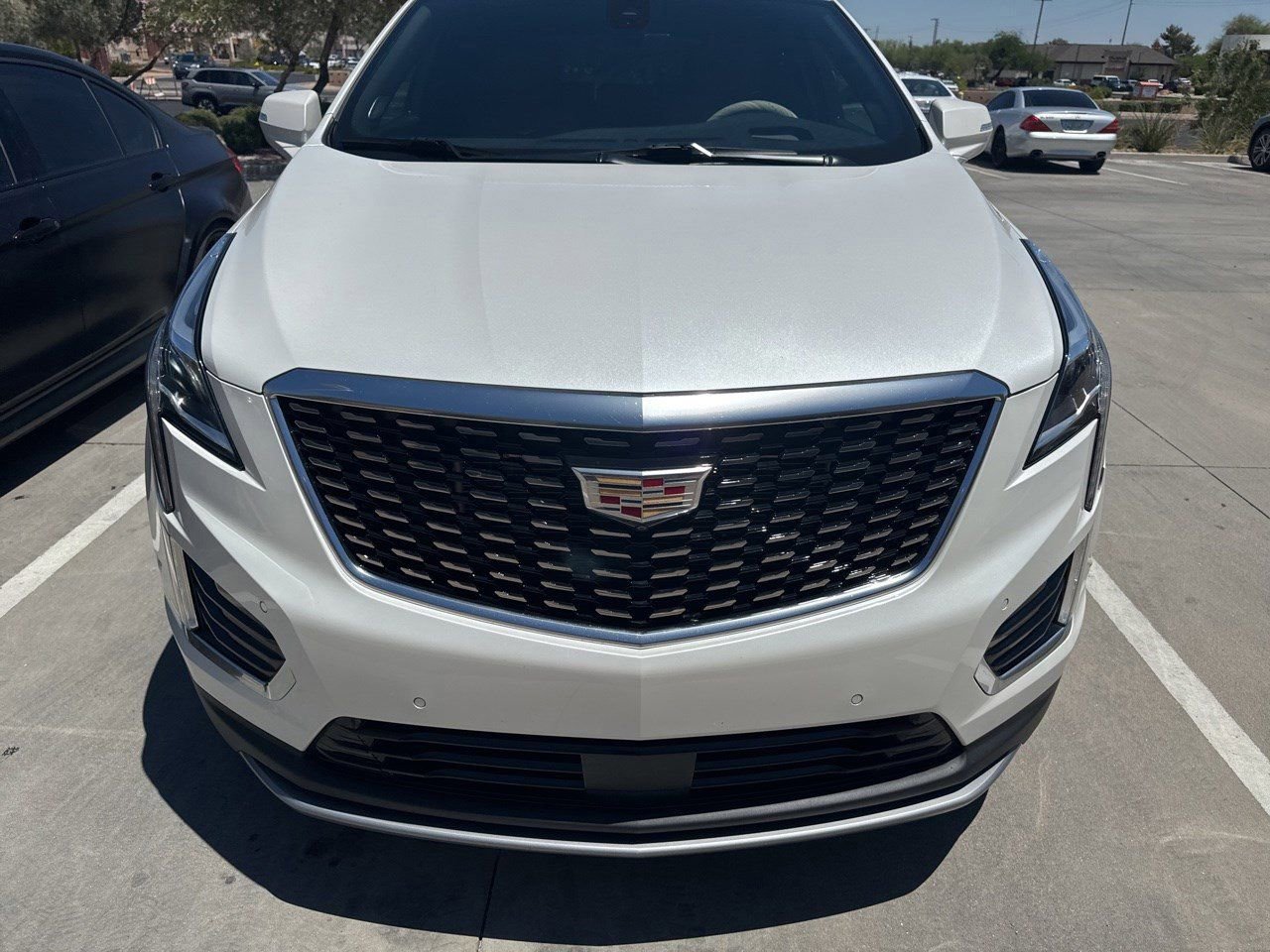 Used 2021 Cadillac XT5 Premium Luxury AWD/4WD image 2