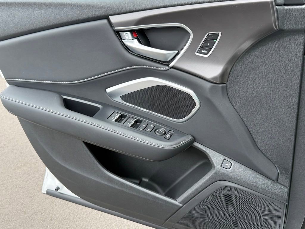 New 2026 Acura RDX SH-AWD image 26