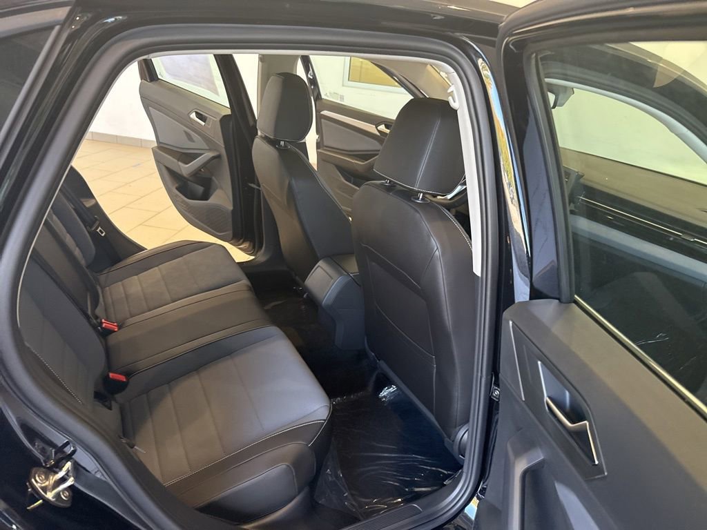 New 2025 Volkswagen Jetta SE image 14