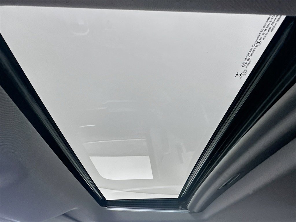 Used 2021 Chevrolet Silverado 2500 LTZ w/ LTZ Premium Package image 20