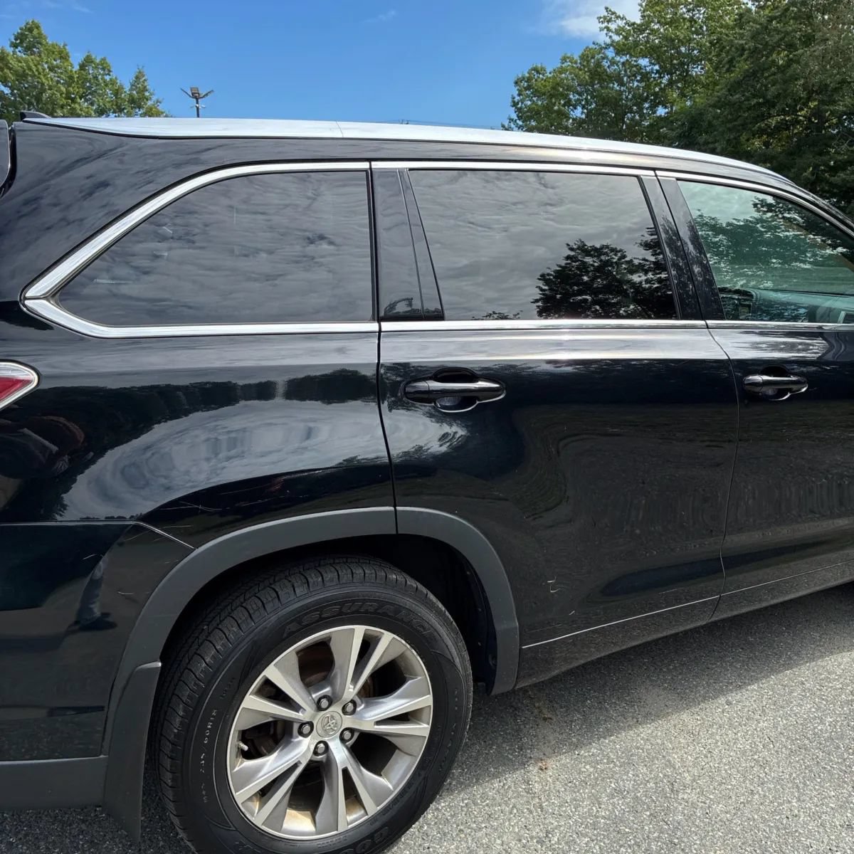 Used 2015 Toyota Highlander XLE AWD/4WD image 9