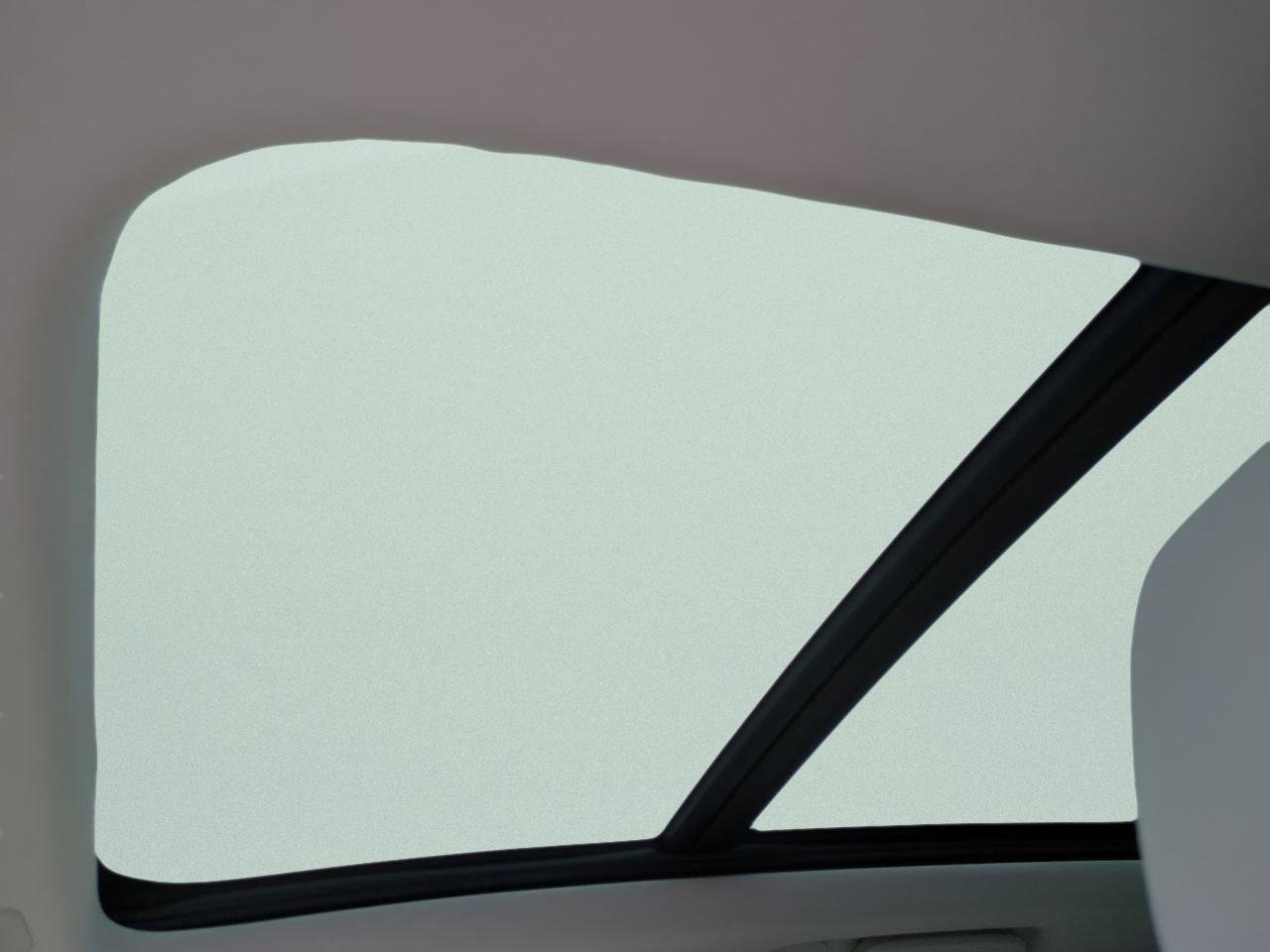 New 2026 Volvo XC90 B6 Ultra w/ Protection Package image 16