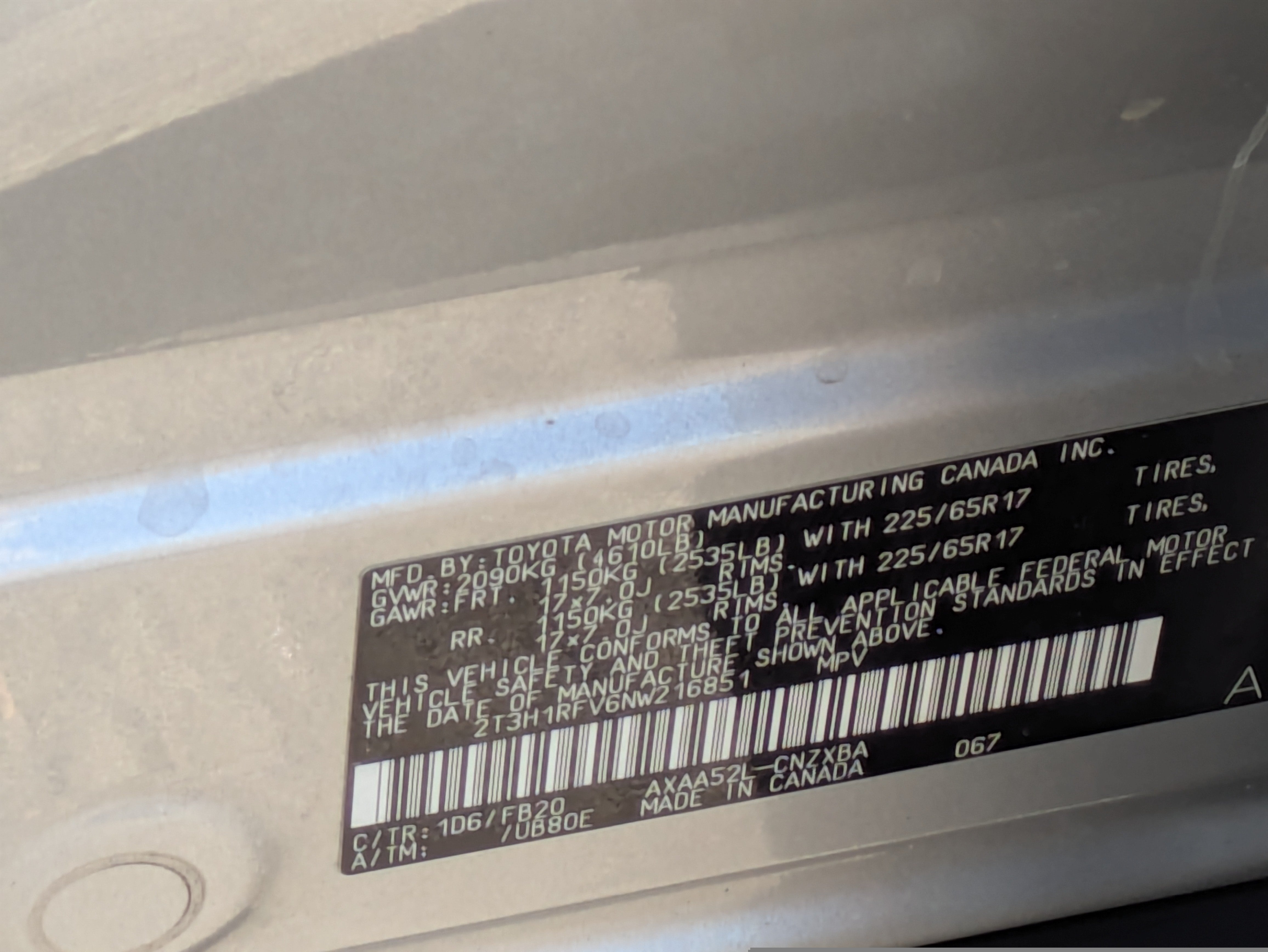 Used 2022 Toyota RAV4 LE w/ Carpet Mat Package (TMS) FWD image 31