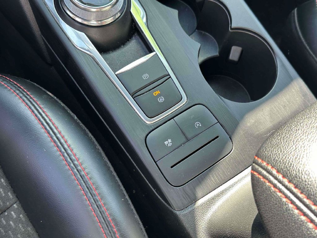 Used 2025 Ford Escape ST-Line Select AWD/4WD image 31