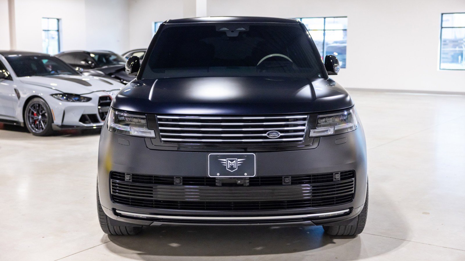 Used 2024 Land Rover Range Rover SV image 11