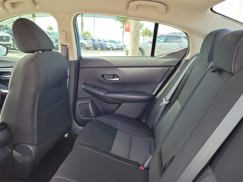 Used 2020 Nissan Sentra SV image 15