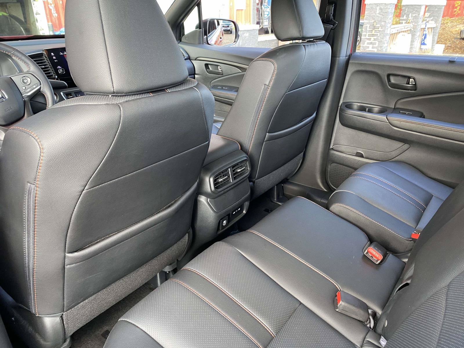 Used 2025 Honda Passport TrailSport image 10