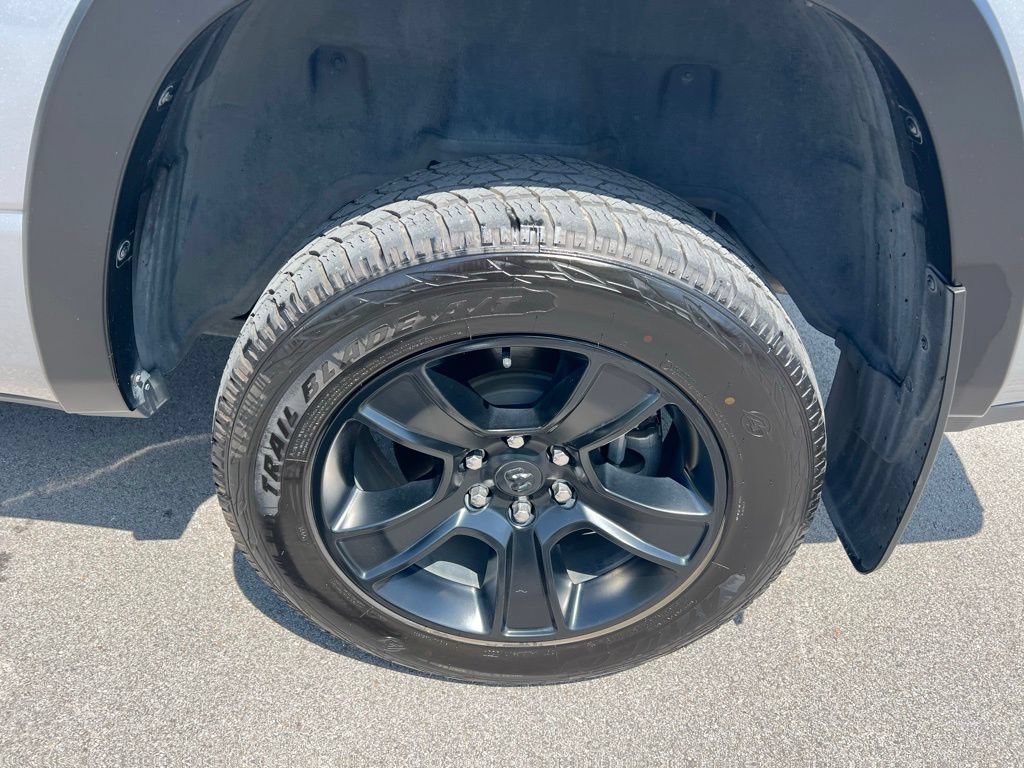 Used 2020 RAM 1500 Big Horn AWD/4WD image 14