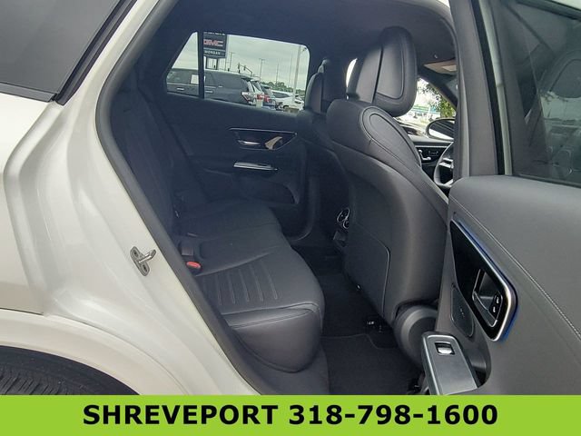 Used 2025 Mercedes-Benz GLC 300 image 27