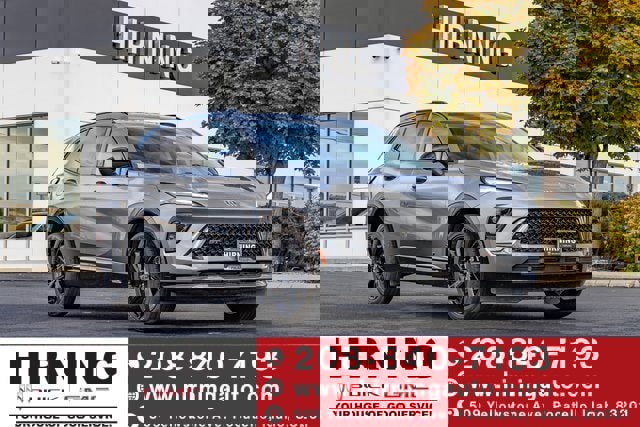 Certified 2025 Buick Envision Sport Touring image 1