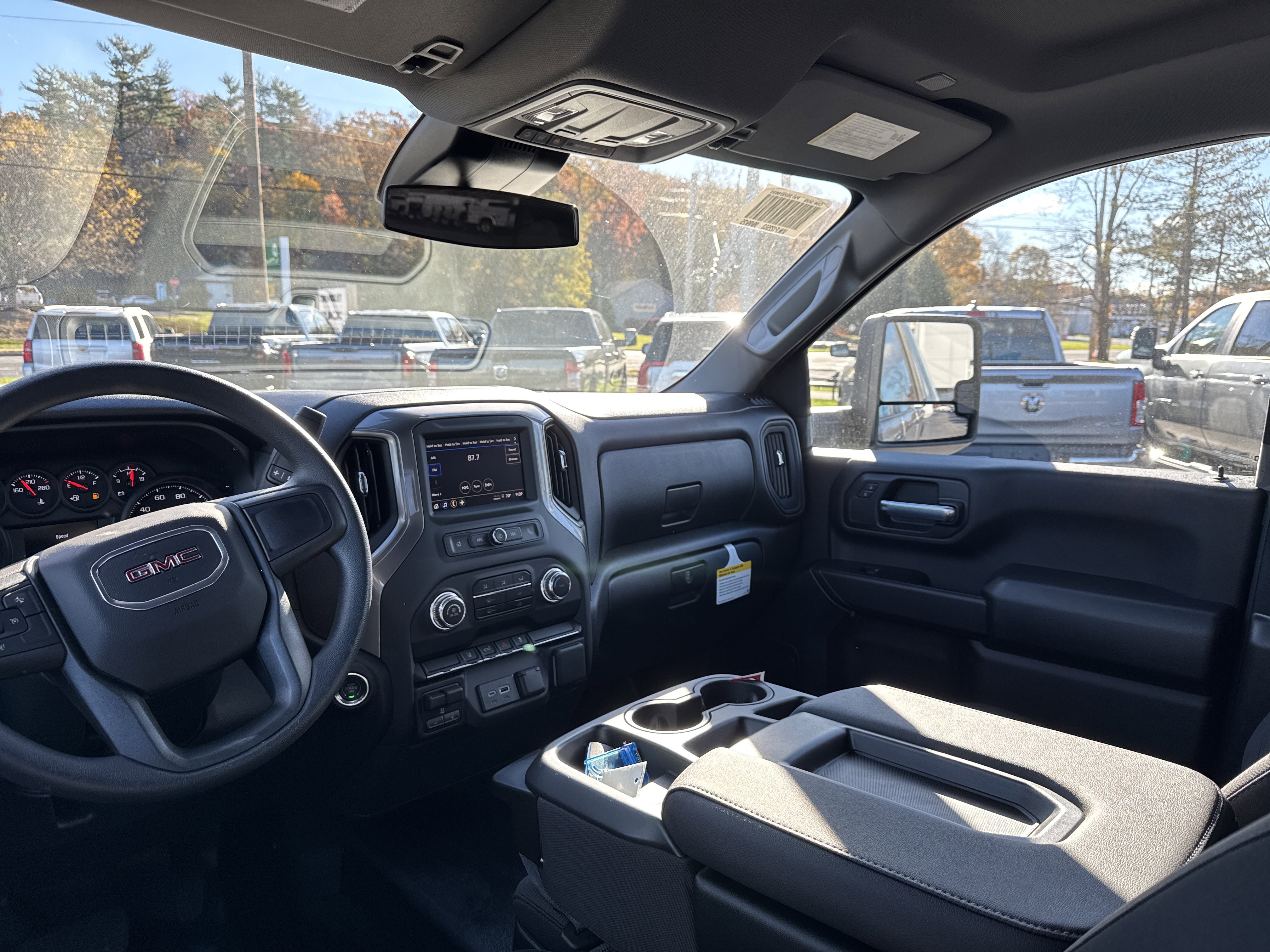 New 2026 GMC Sierra 2500 Pro w/ Convenience Package image 15