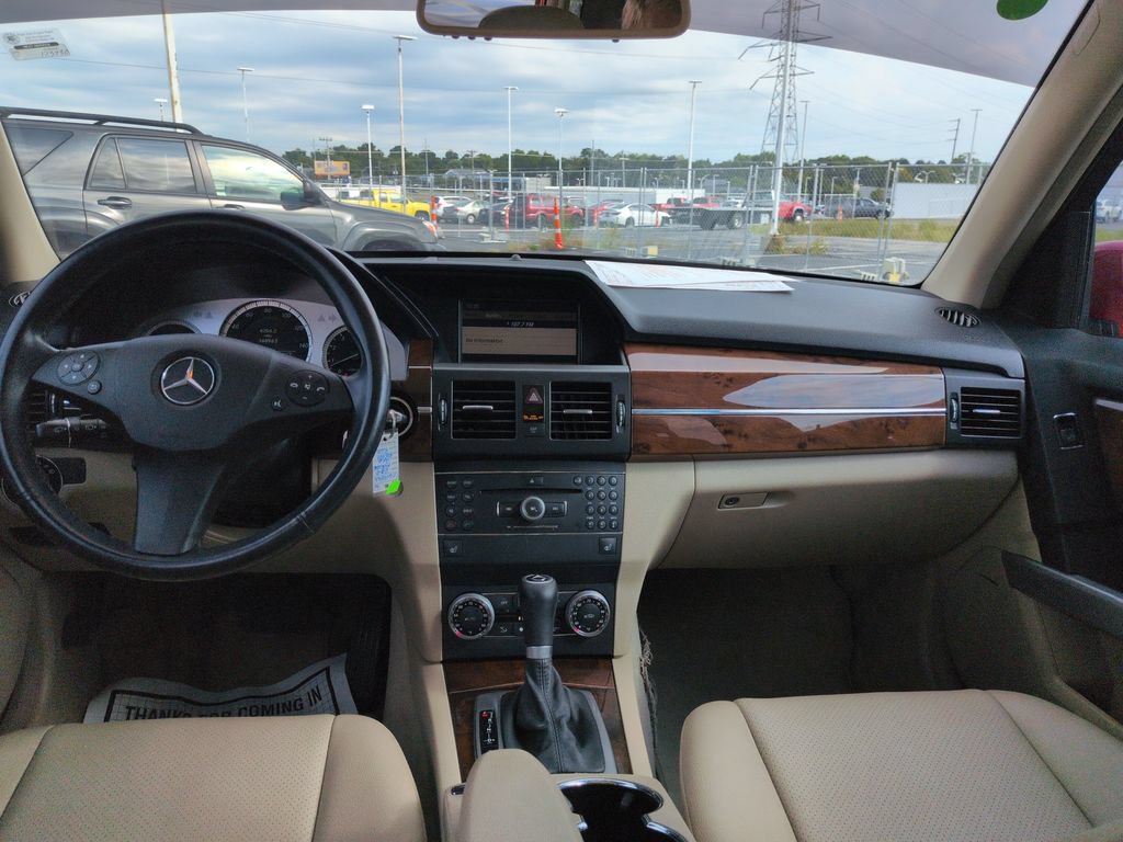 Used 2010 Mercedes-Benz GLK 350 4MATIC image 13