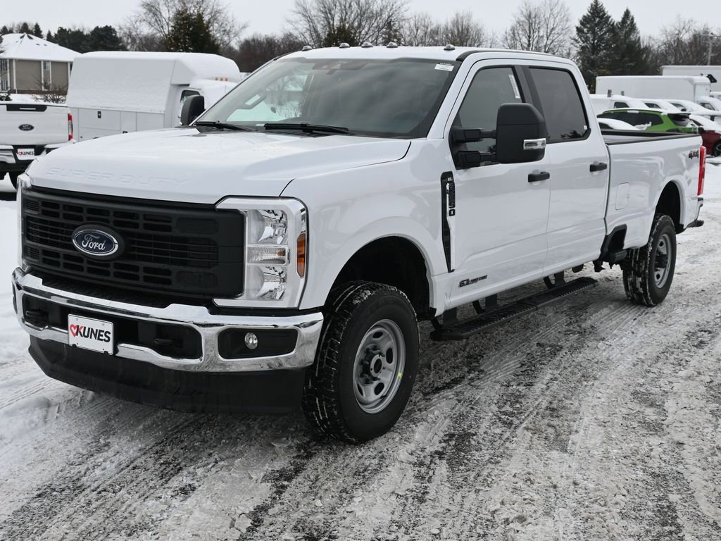 New 2026 Ford F350 XL w/ XL Chrome Package image 4