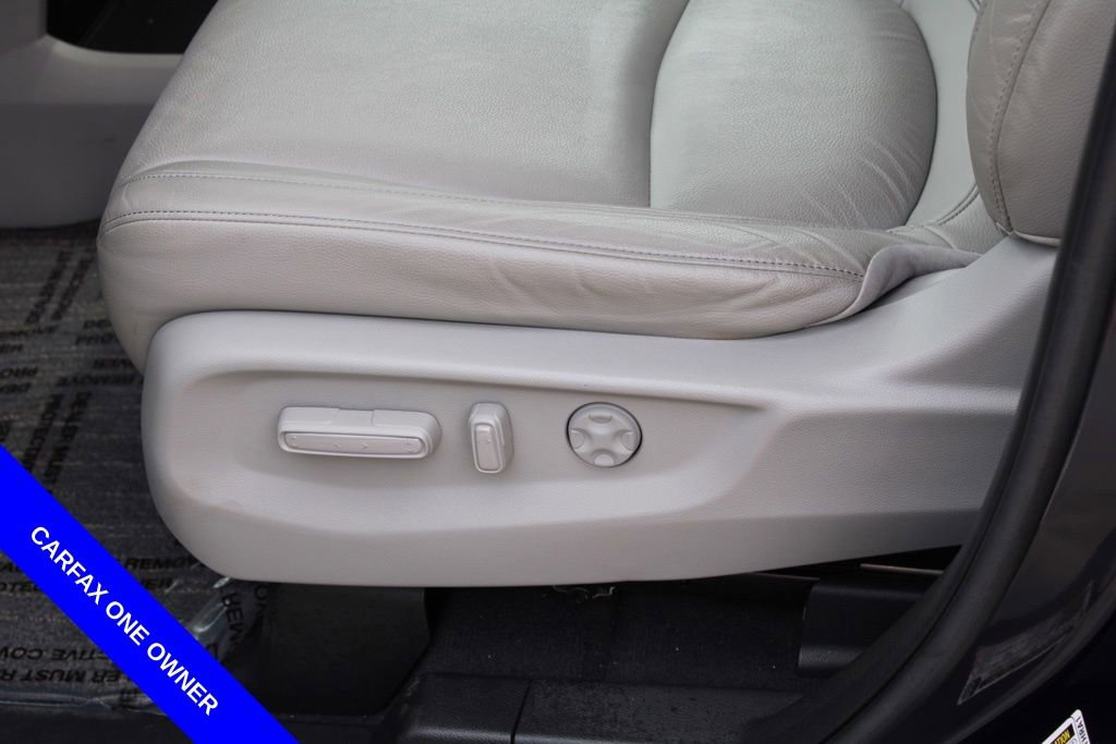 Used 2023 Honda Odyssey Touring image 17