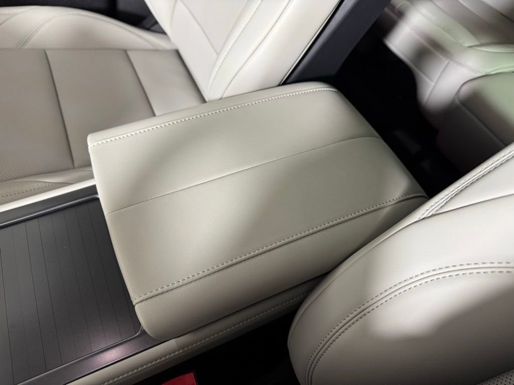 New 2026 Lincoln Nautilus Premier w/ Equipment Group 102A AWD/4WD image 31