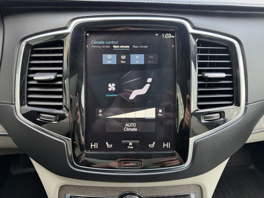 Used 2020 Volvo XC90 T8 Inscription image 23