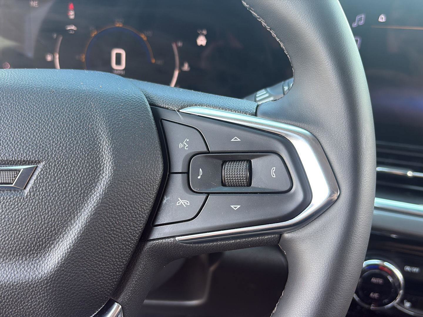Used 2025 Chevrolet Trax ACTIV w/ Driver Confidence Package FWD image 20