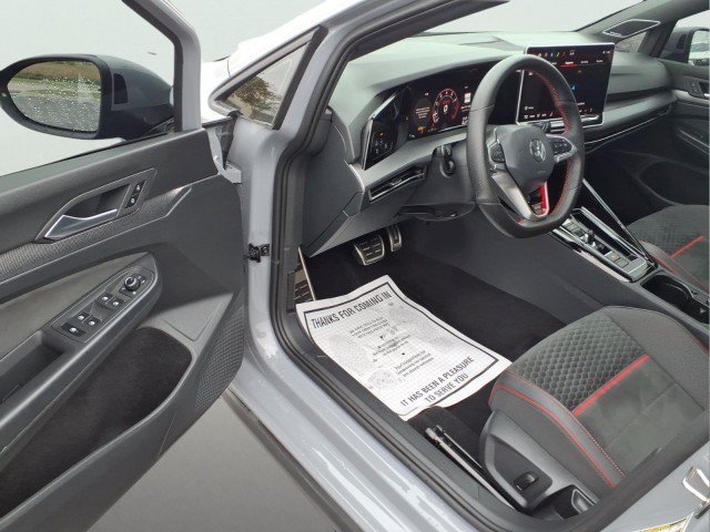 Certified 2025 Volkswagen GTI SE FWD image 14