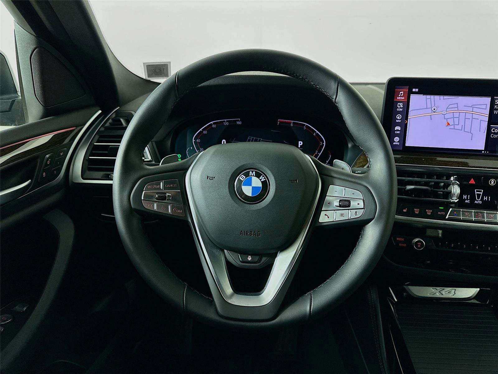 Used 2023 BMW X4 xDrive30i w/ Premium Package image 11