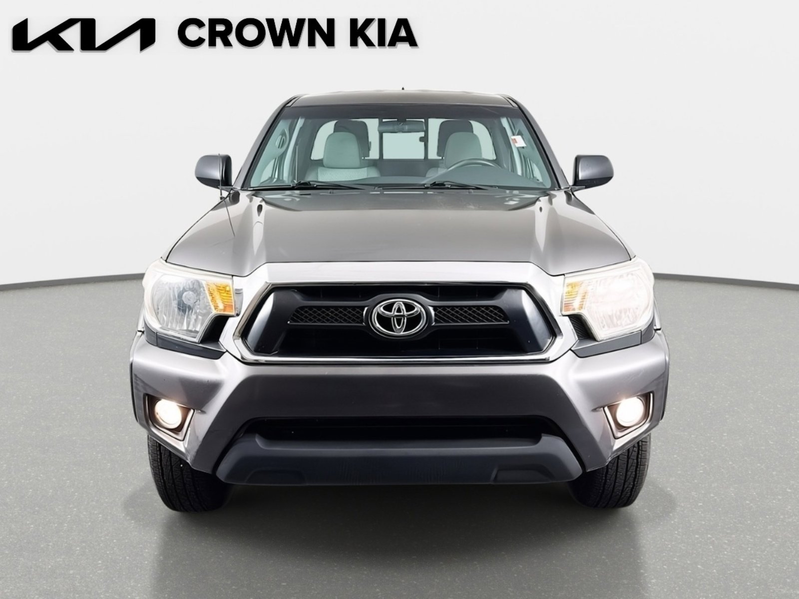 Used 2015 Toyota Tacoma PreRunner w/ SR5 Package image 2