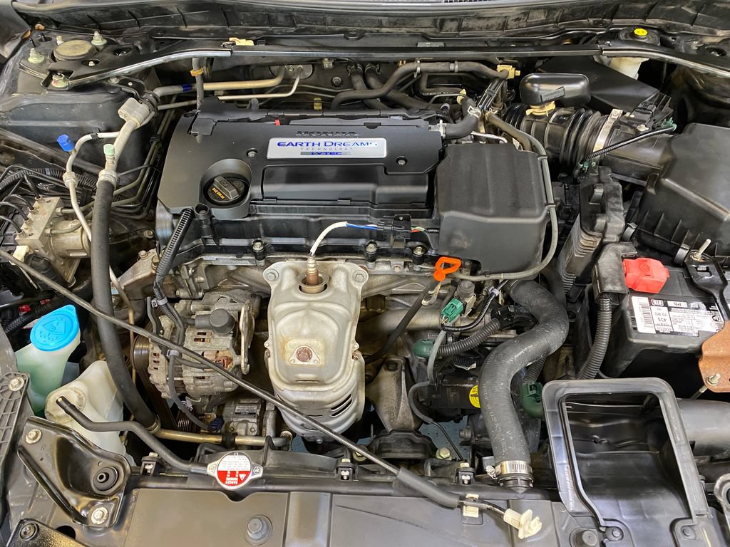 Used 2015 Honda Accord LX-S image 10