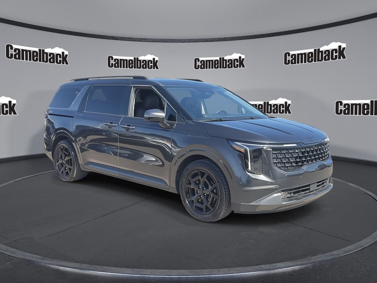 Used 2025 Kia Carnival SX Prestige
