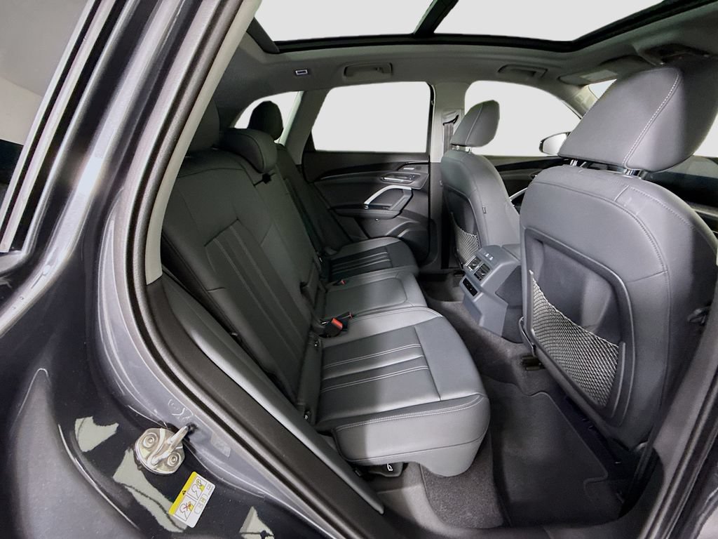 Certified 2025 Audi Q5 Premium Plus w/ Premium Plus AWD/4WD image 23