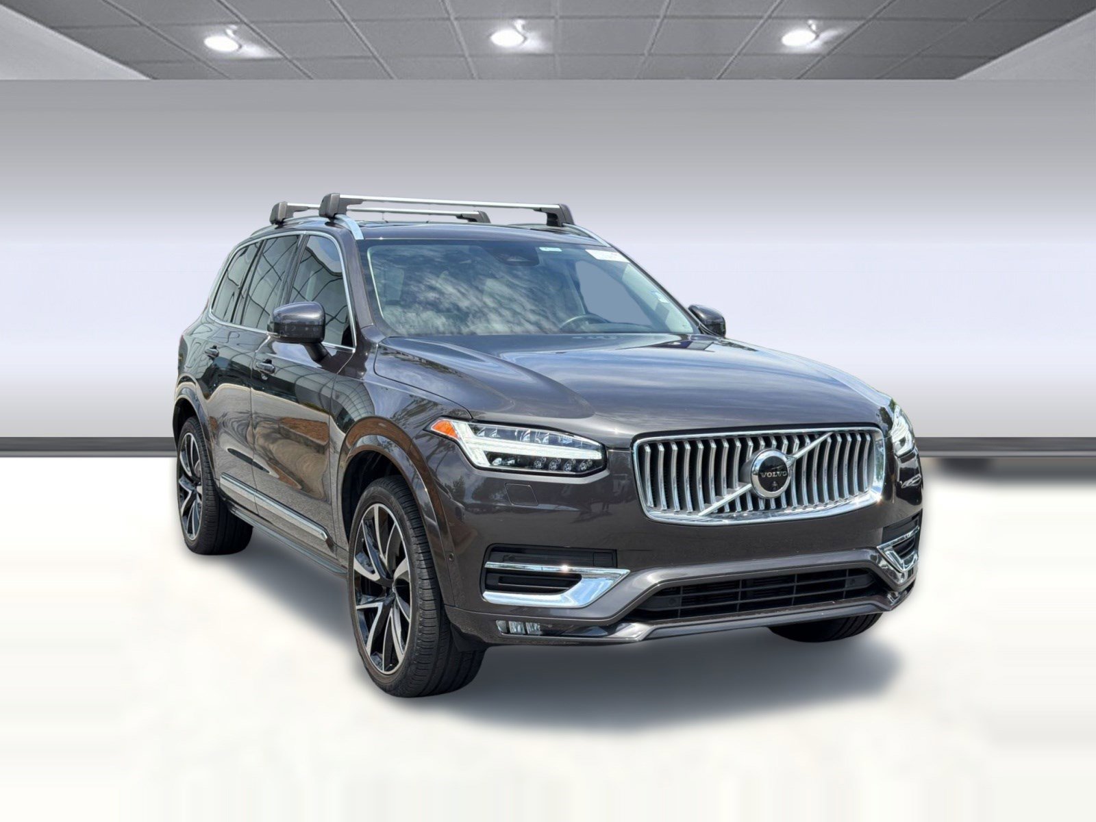 Used 2023 Volvo XC90 B6 Plus w/ Protection Package Premier AWD/4WD image 7