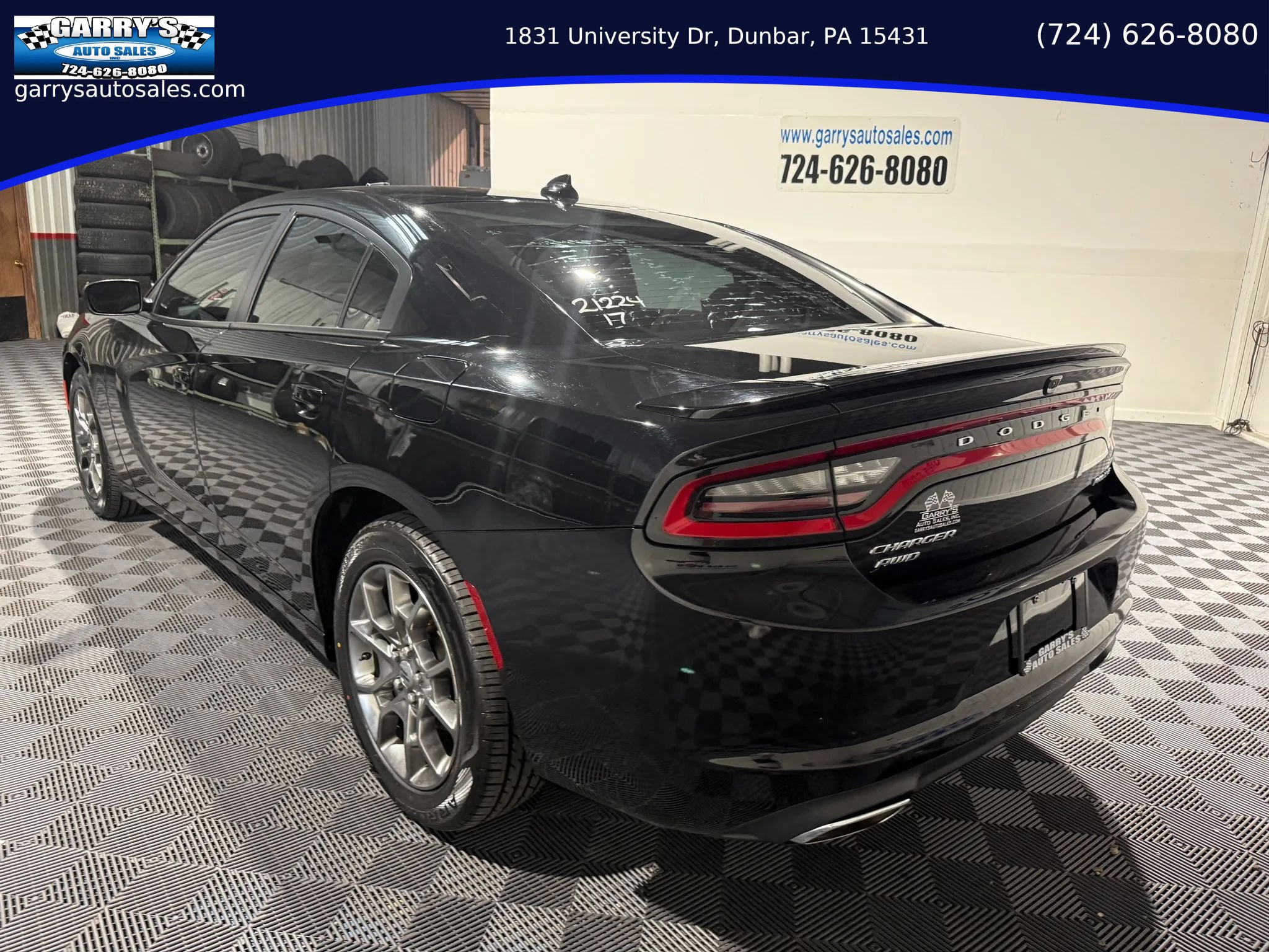 Used 2017 Dodge Charger SXT w/ Rallye Group image 7