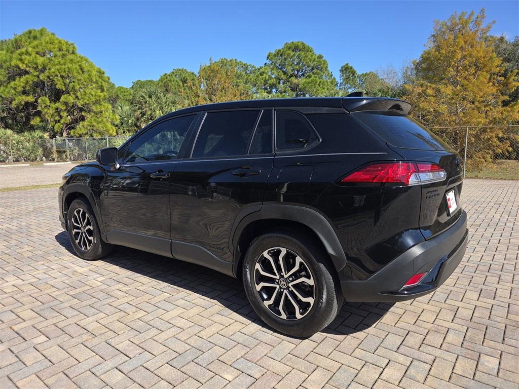 Certified 2024 Toyota Corolla Cross S image 9