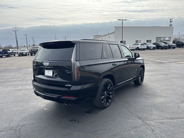 Used 2026 Cadillac Escalade V AWD/4WD image 7