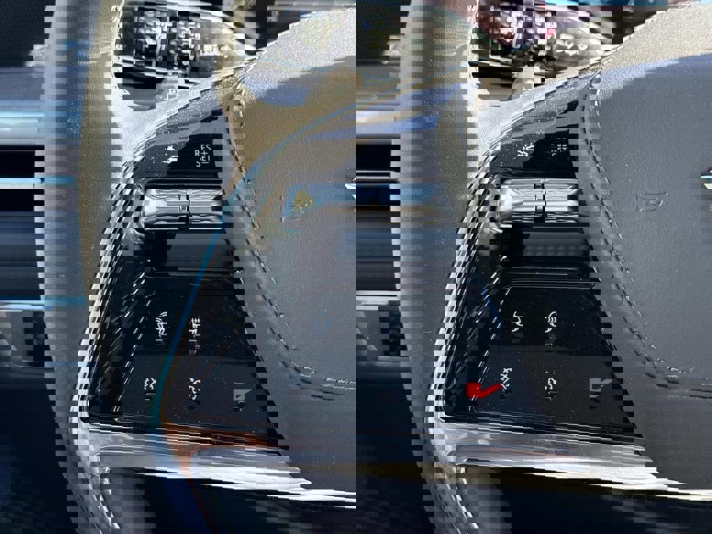 New 2026 Cadillac Escalade IQL Luxury image 15